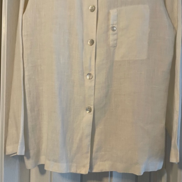 PA Company Boston Gorgeous Linen Button Down Shirt/Blazer - Picture 3 of 9